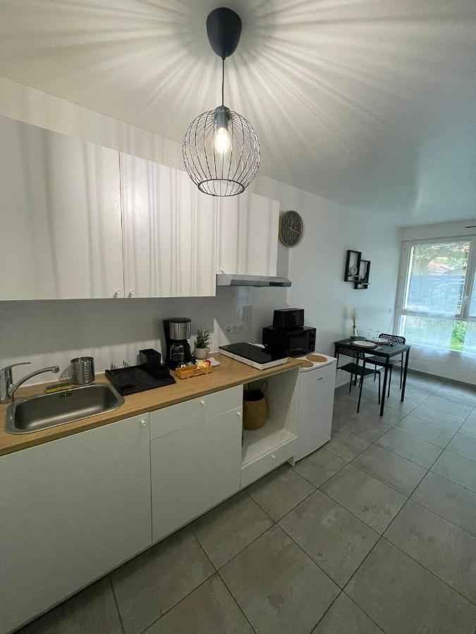 Grand Studio Neuf Aulnay-sous-Bois Bagian luar foto