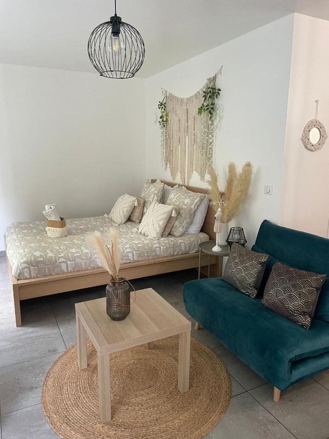 Grand Studio Neuf Aulnay-sous-Bois Bagian luar foto